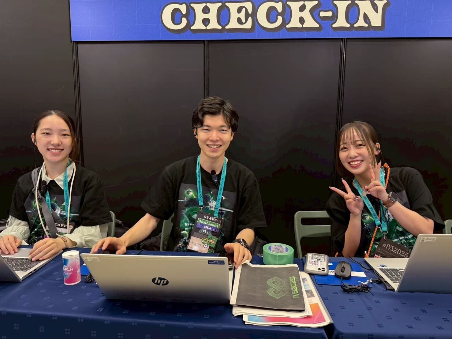 CHECK-IN / HQ サポート